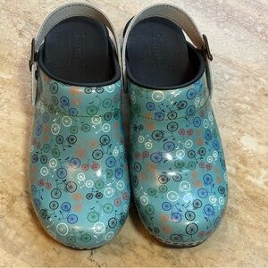 Sanita Estelle Clogs Size 39 Blue Bicycle Print Leather Slip-On Comfort Shoes